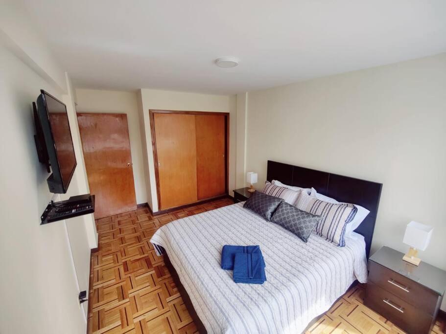 Comodo, Amplio Y Centrico Apartamento En Sopocachi La Paz Exteriör bild